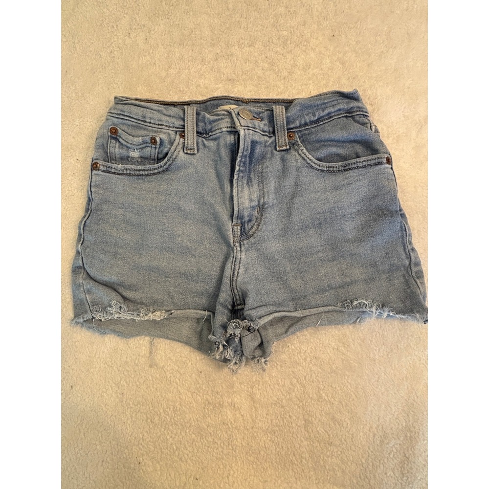 Levis High Rise Denim Shorts Light Wash Frayed Raw Hem Size 25 Womens Cutoffs